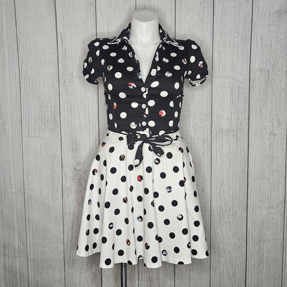 Disney Stitch Shoppe by Loungefly B&W Polka Dot Minnie Mouse Skirt & Top Set,  M - Picture 1 of 7